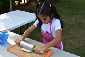 Photo "How to promote learning through practical experiences instead of rote memorization"