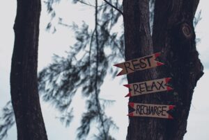 Photo "How to combine moments of relaxation with continuous learning activities for a meaningful life"