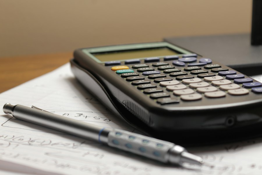 Photo calculate interest loan consumer